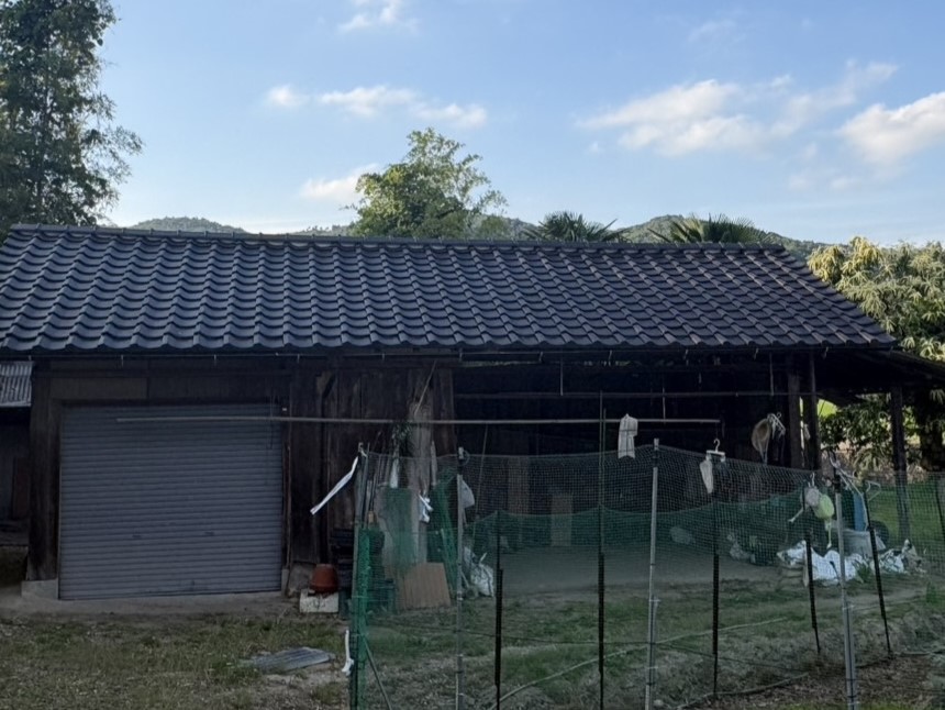 小屋の葺き替え after