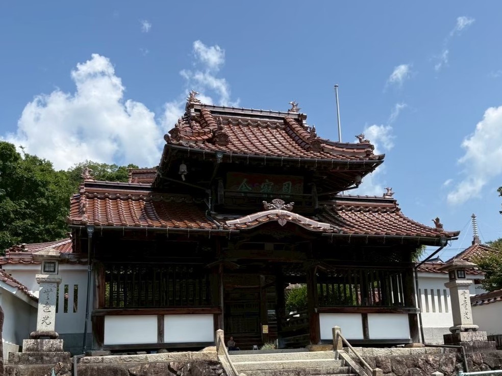 山門の葺き替え after